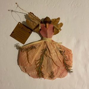 NWT  Enesco Natures Poetry Handcrafted Fairy Ornament Ornie 2011 Silver/pink Sm